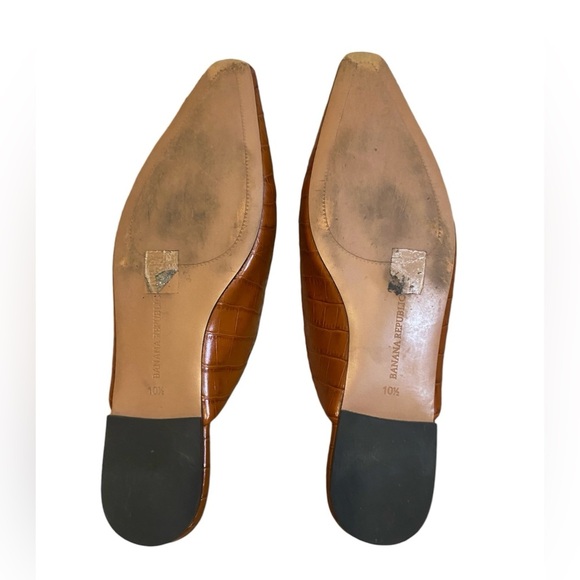 Banana Republic Leather Slides/ mules - Picture 2 of 6